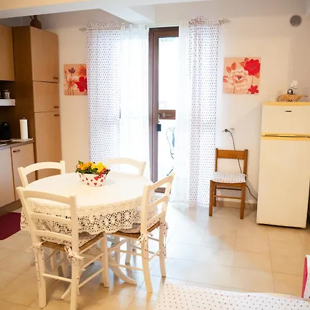 Affittacamere Locazione Turistica Flower House